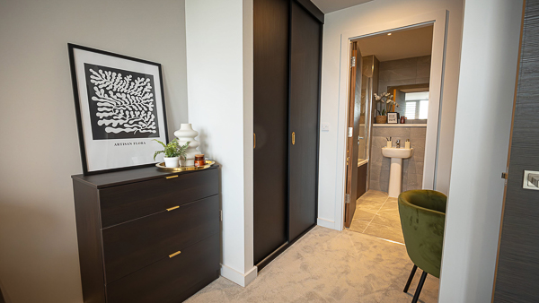 embankment exchange slider (31)